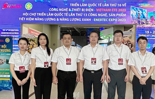 海阔天高 ，，“颐越”千里